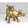 statueta Wall Street Bull - alama turnata si cizelata